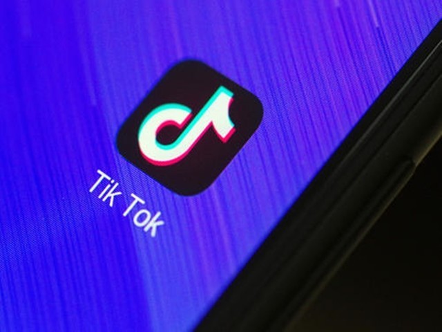Google Play商店中数据显示，TikTok在全球下载量正式突破10亿次